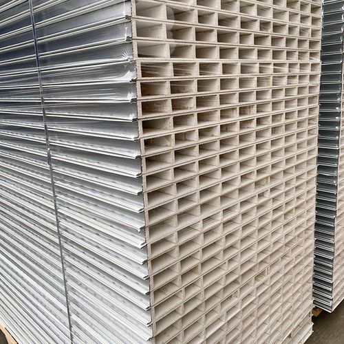 厂家定制净化板 深度解析中空玻镁彩钢板、夹芯板与外墙隔热中空夹芯板的应用